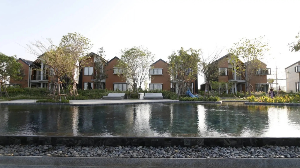 Saksiam Lake Side Resort