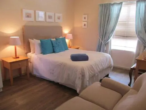 Point Village Accommodation - Ocean Two 43