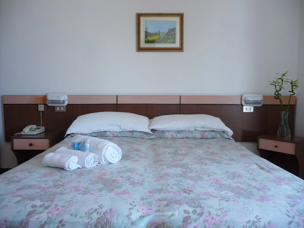 Hotel Suprem