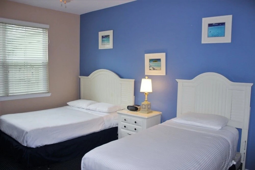 Runaway Beach Club 18102 - Two Bedroom Condo