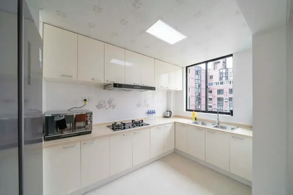 Tyms  2BR APT Hongqiao Paris Classic