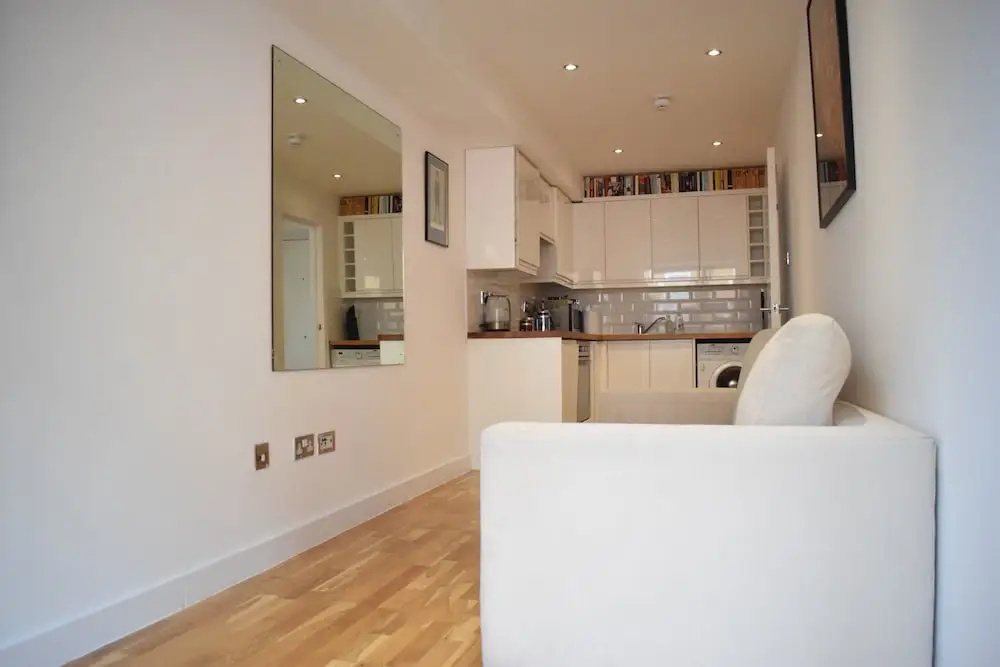 Kings Cross Modern Apartment