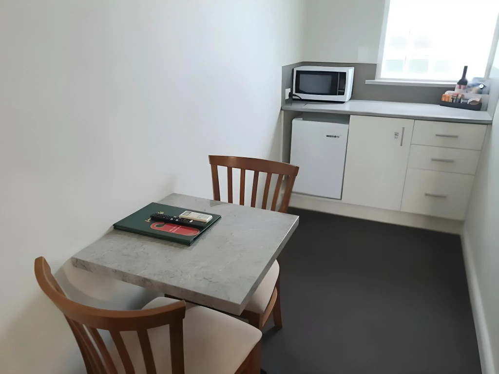 McNevins Maryborough Motel