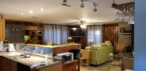 East Tawas Rustic Retreat