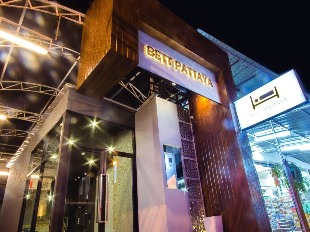 Bett Pattaya