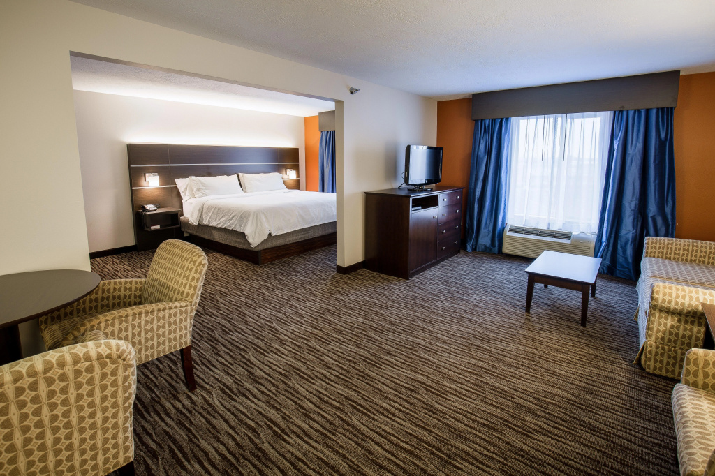 Holiday Inn Express Hotel & Suites Sioux Falls-Brandon by IHG