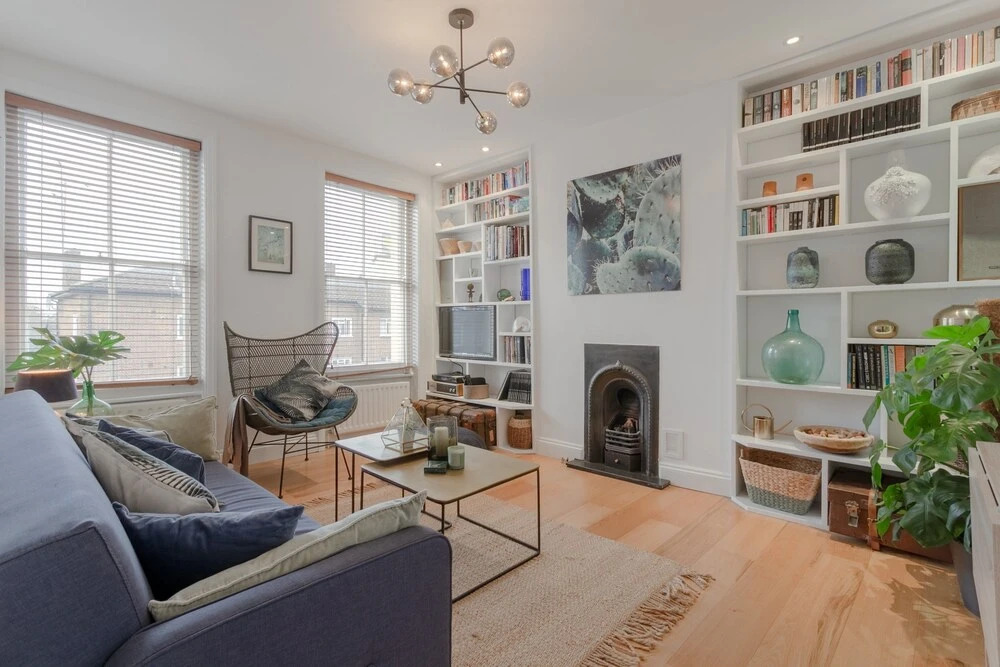Vibrant 2 Bedroom Apartment in Notting Hill