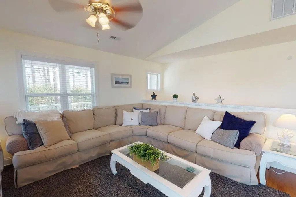 Southern Charm by Oak Island Accommodations