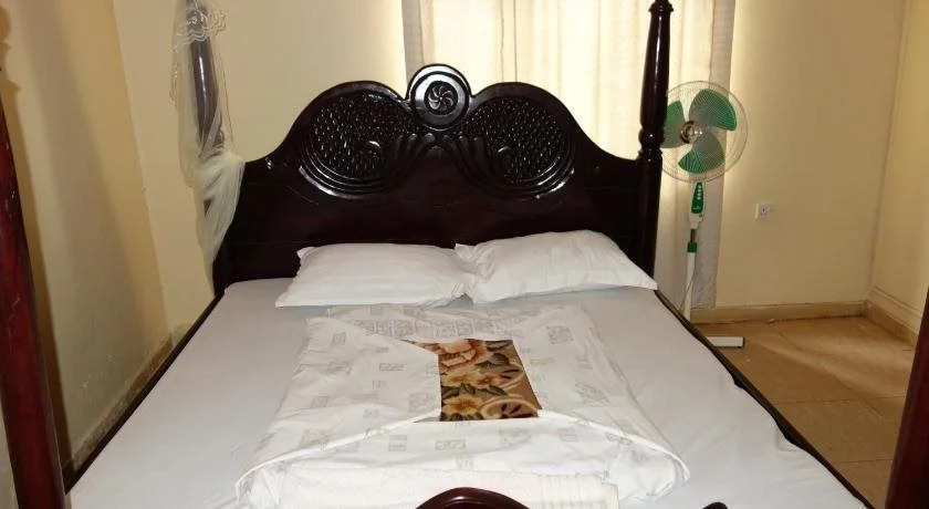 Yahoo Guest House