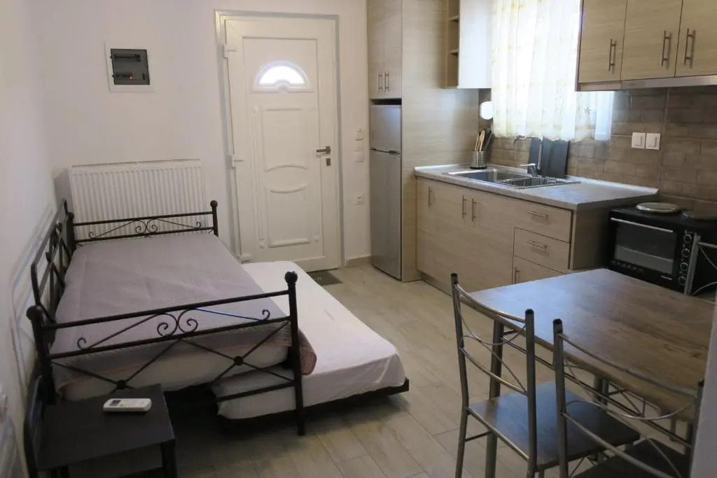 Toula' s Village Apartment