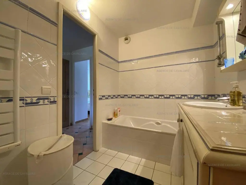 Appartement Cavalaire-sur-Mer, 4 pièces, 6 personnes - FR-1-100-279