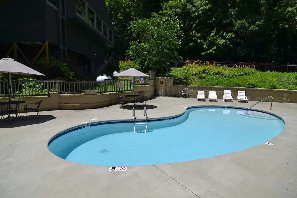 151 A Tranquil Hideaway 1 Bedroom 1 Bathroom Condo