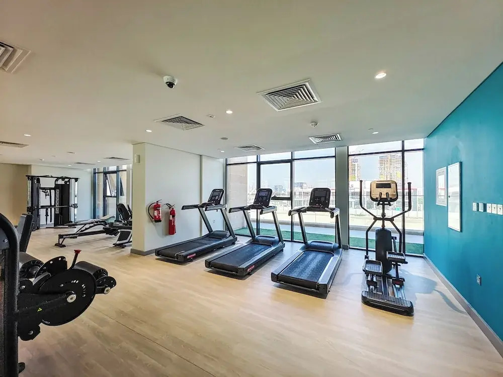 Relaxing Studio Retreat in Vibrant Meydan City,