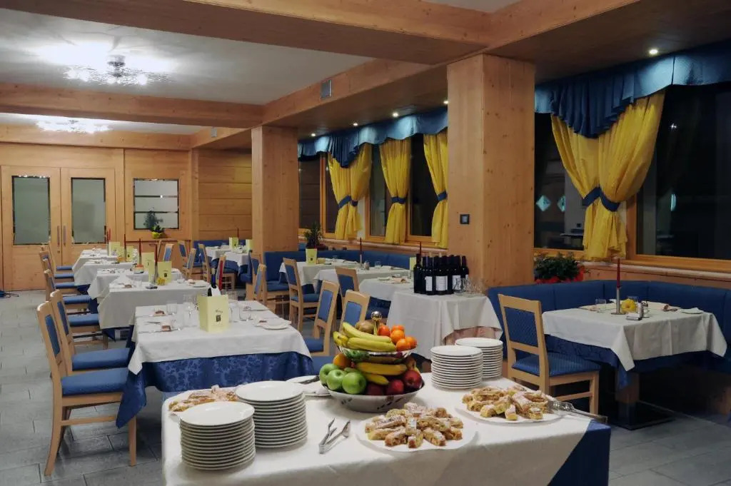 Hotel Alpine Mugon