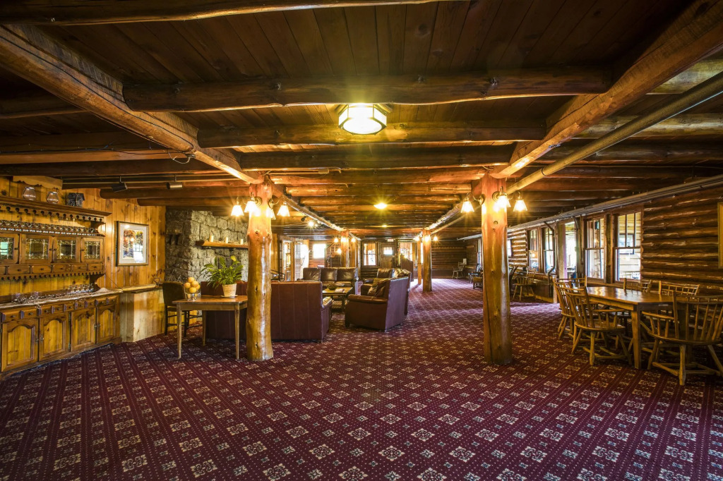 Garnet Hill Lodge
