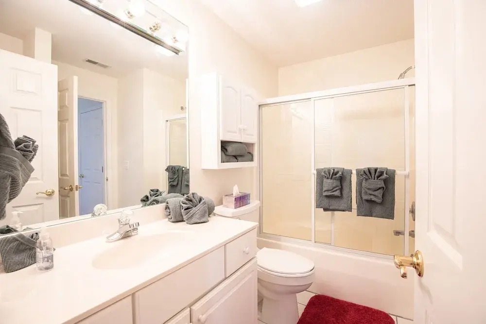 Breathtaking Views - Two Pools - Enclosed Balcony