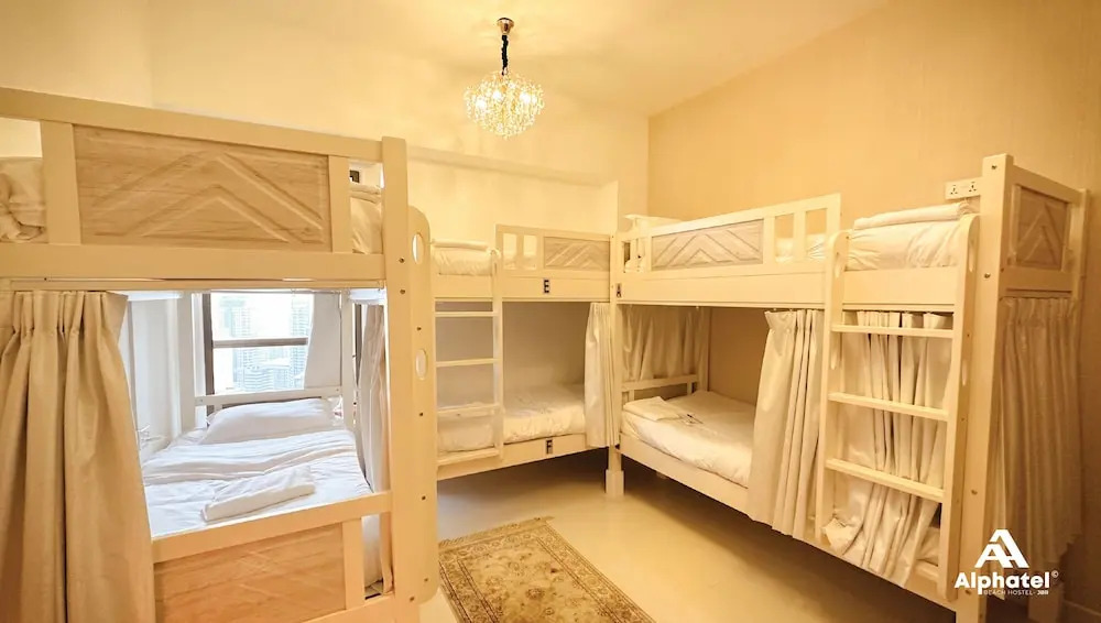 Alphatel Beach Hostel JBR