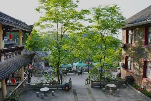 Rui Hong Hotel & Resort