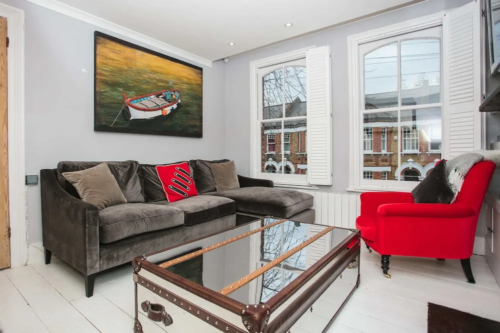 2 Bedroom Flat in Brixton Sleeps 4