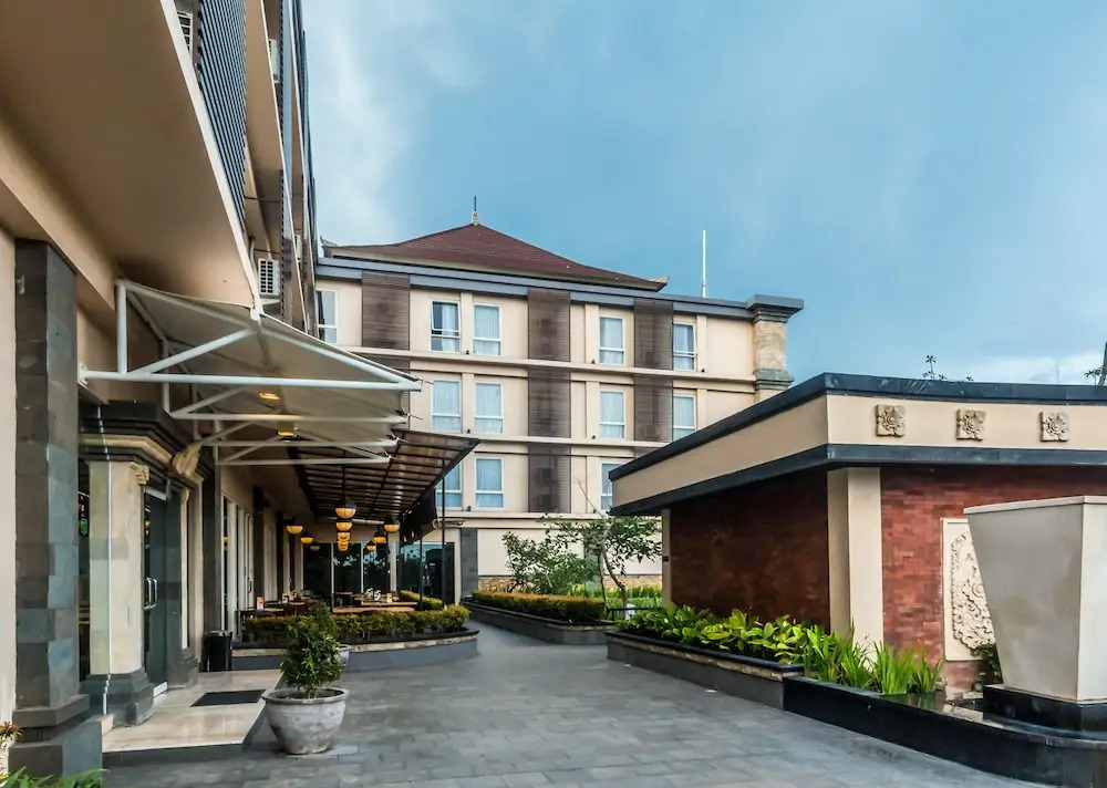 ZEN Rooms Denpasar Gatot Subroto