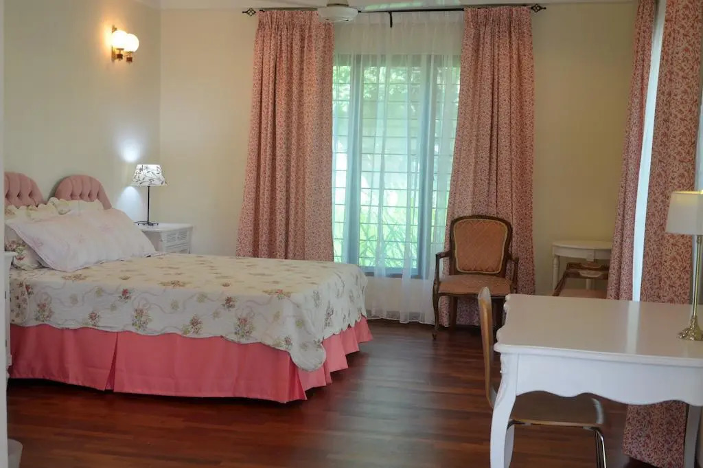 NHZ Country House
