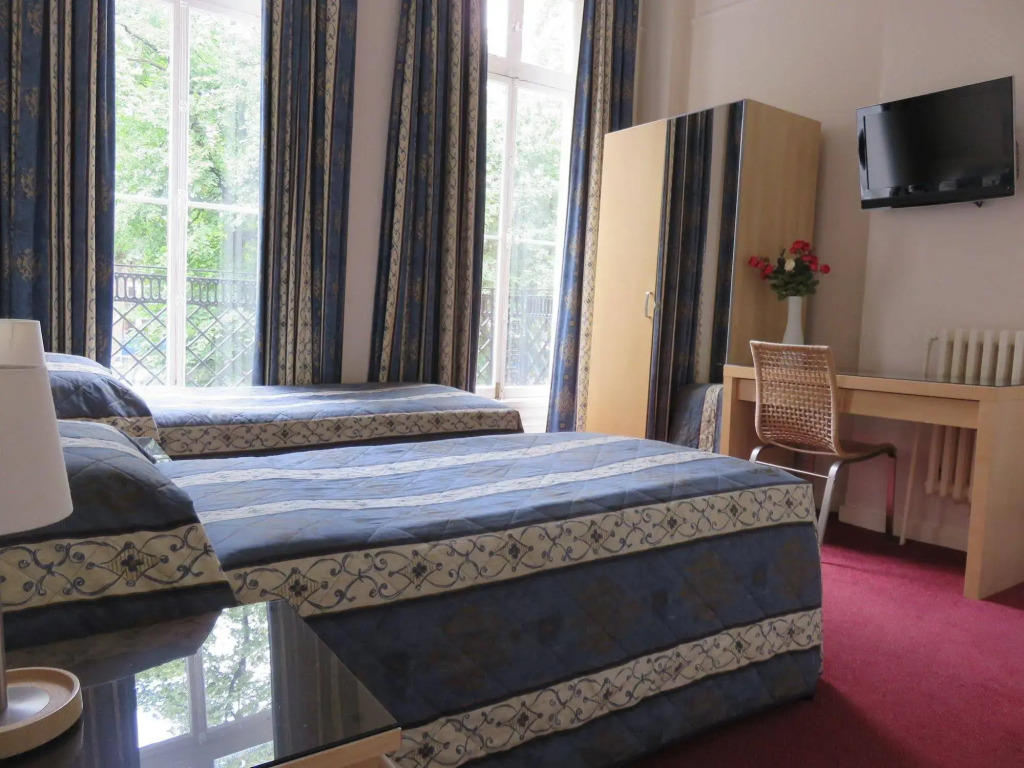 Euro Hotel