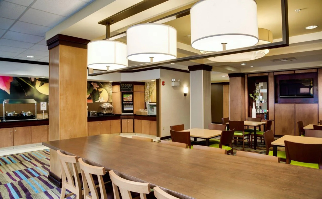 Fairfield Inn & Suites Lake City