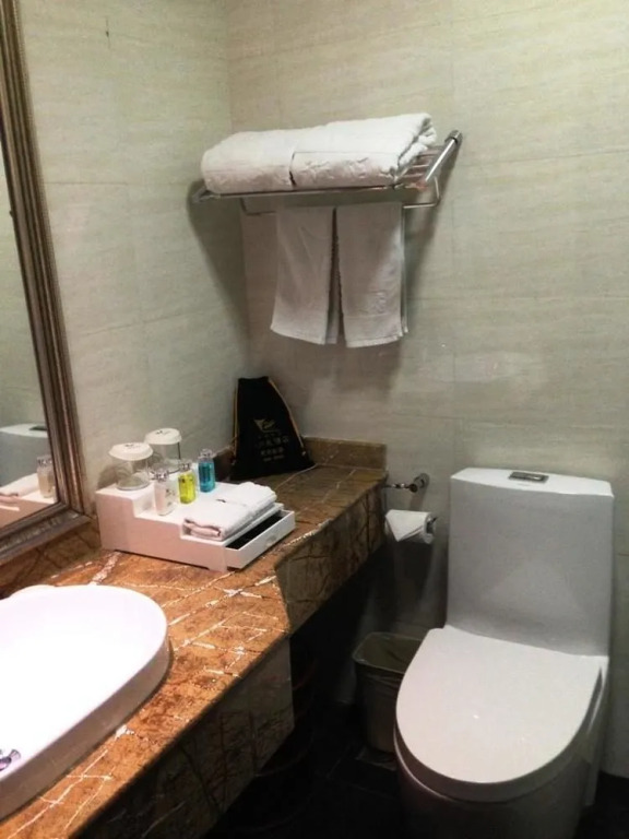 Red Flag Canal Hotel Zhengzhou