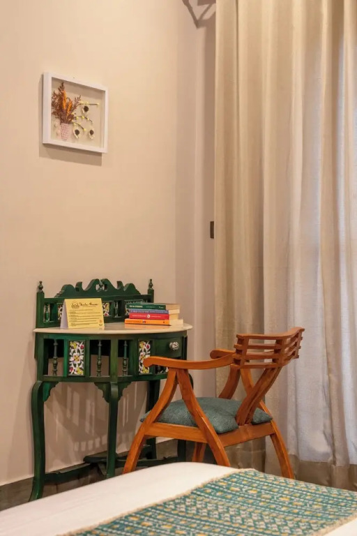Yecha House - Mountain & Lake View Retreat, Bhimtal