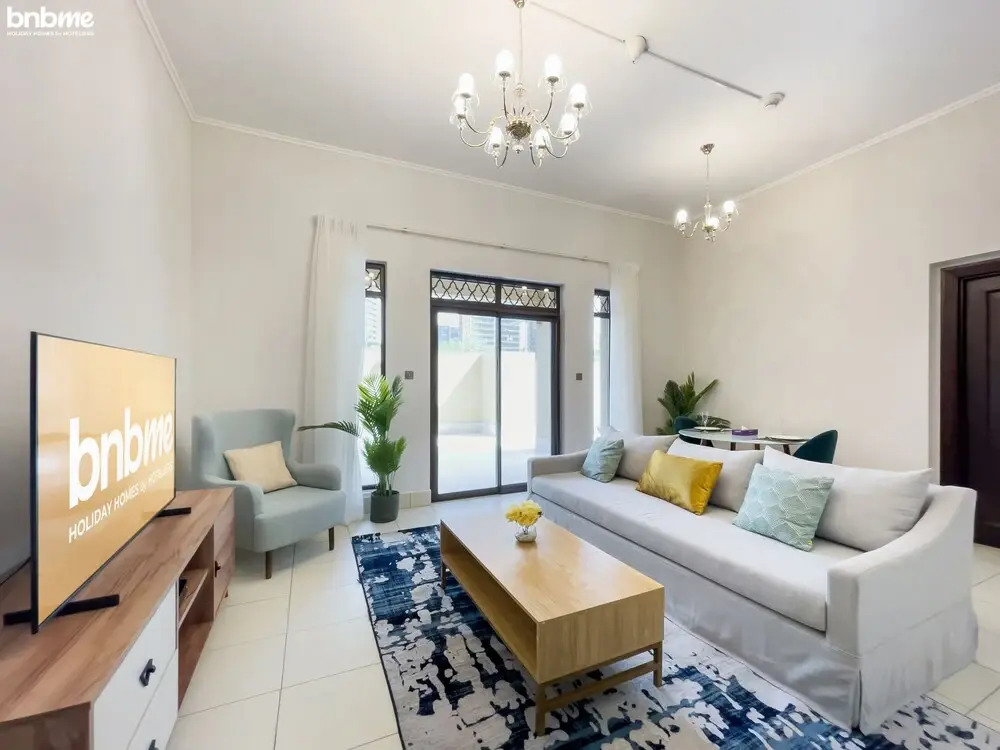 1B-Reehan 5-G08 by bnbme homes