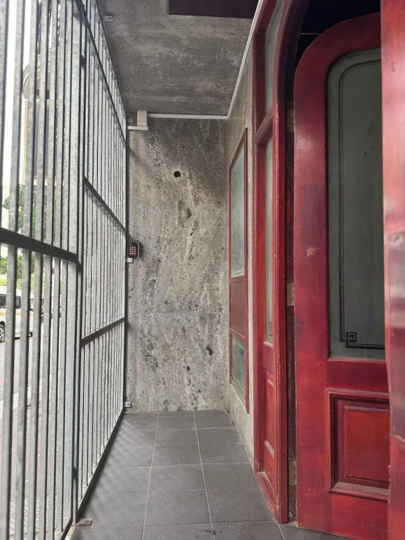 FlexiStay Hotel