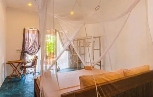 Siri Beach Lodge