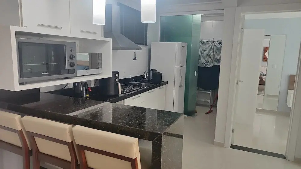 Apts in Condo w/ Pool and Gym 450m From the Beach - SBH