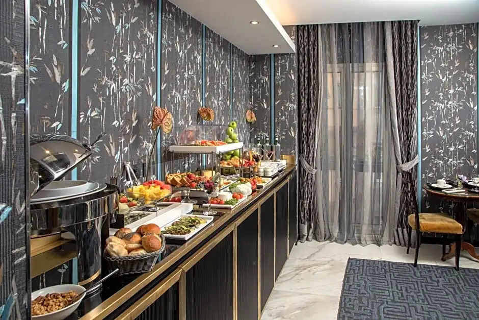 Small Luxury Inn Rome by The Goodnight Company
