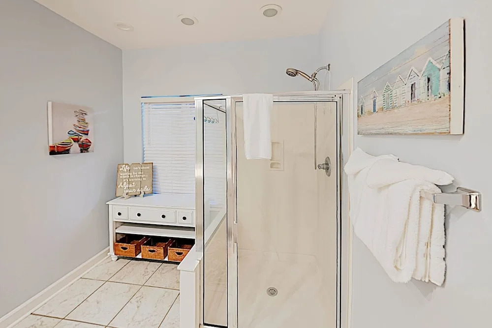 New Listing! Lovely On 18th Hole W/ Golf Cart 3 Bedroom Home