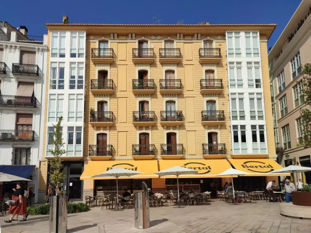 REINA FLATS VALENCIA Playa