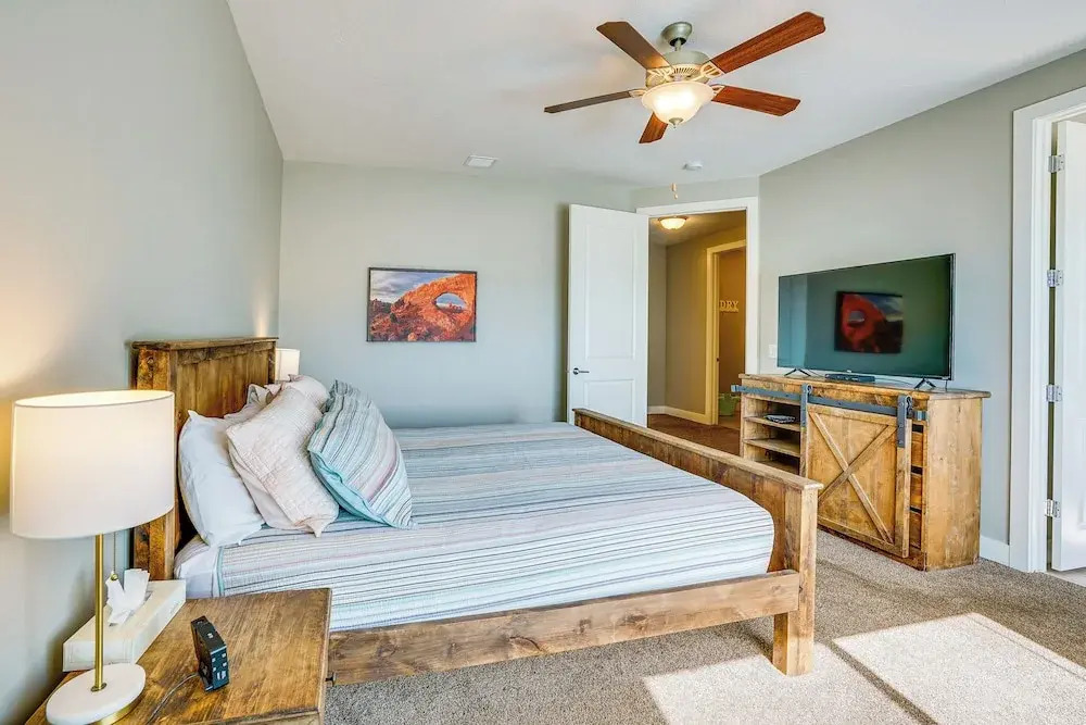 Moab Vacation Rental: Pool & Hot Tub Access!
