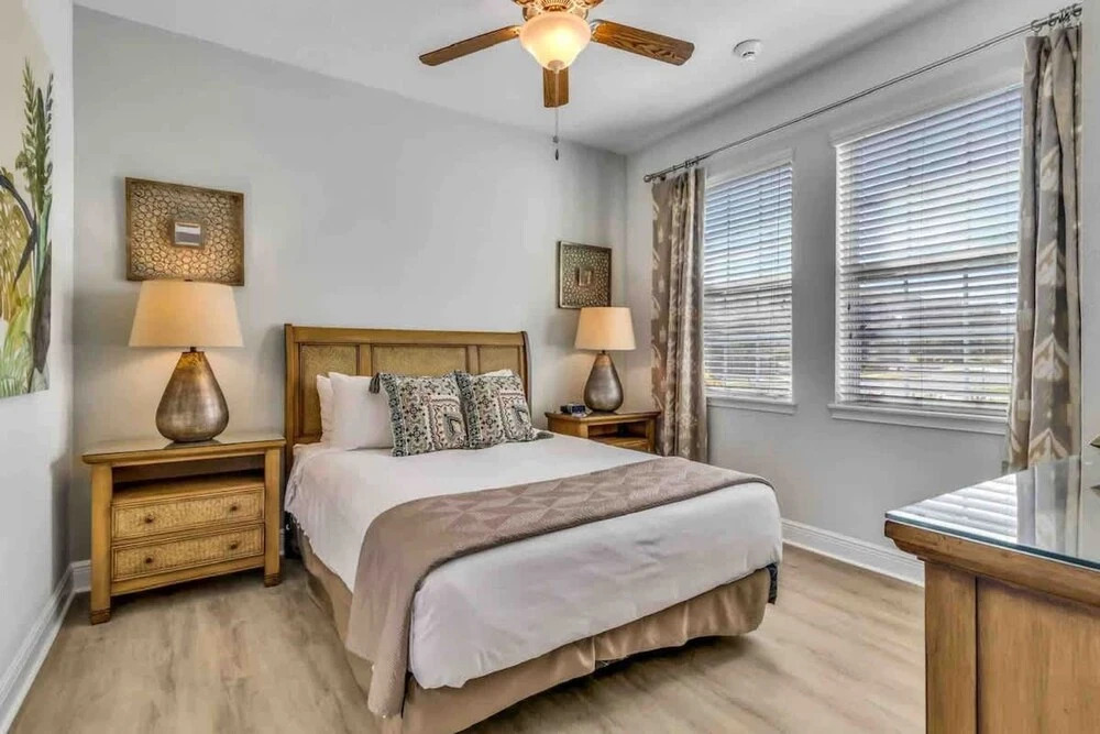 Chic 8BR All Suites With Pool and Game Room