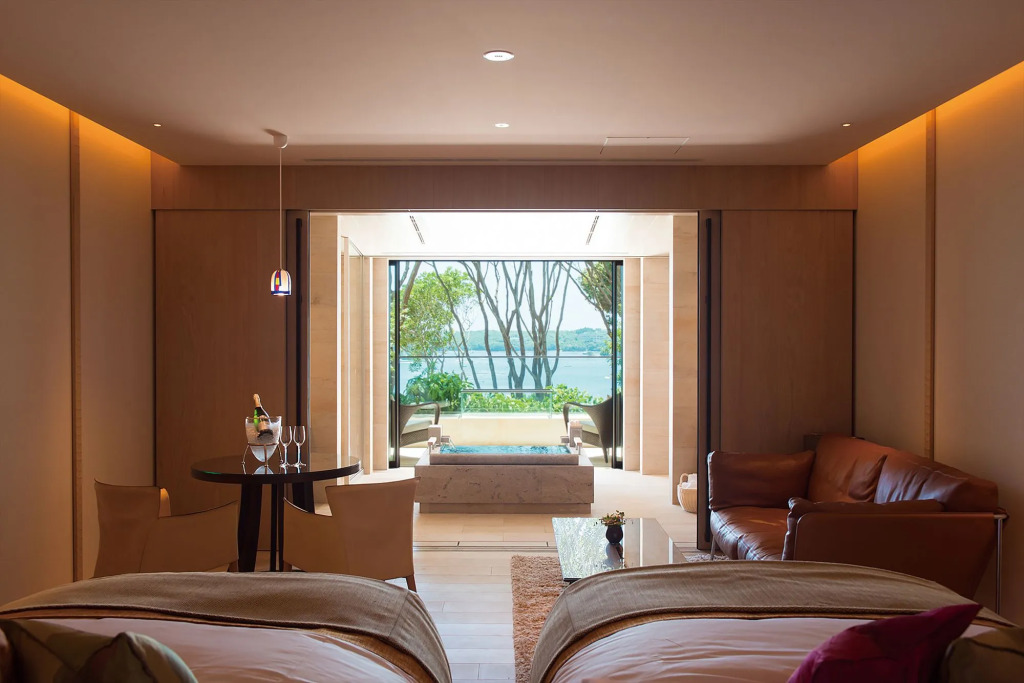 THE HIRAMATSU HOTELS & RESORTS KASHIKOJIMA