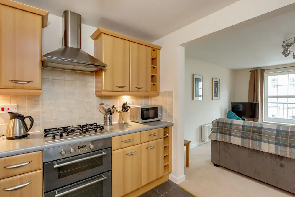 404 Dalry Gait Apartment 2