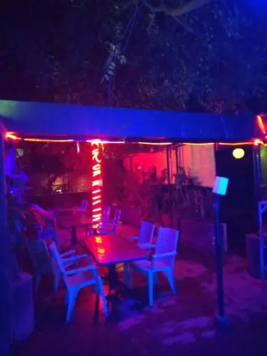 Dolphin Hotel