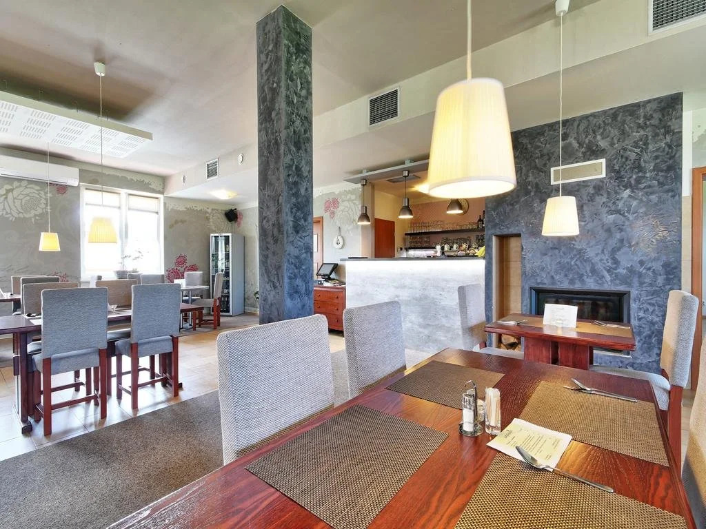 Restaurace a Penzion U Lesa