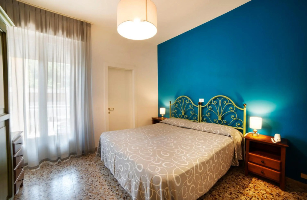 Hotel Bisesti ***S