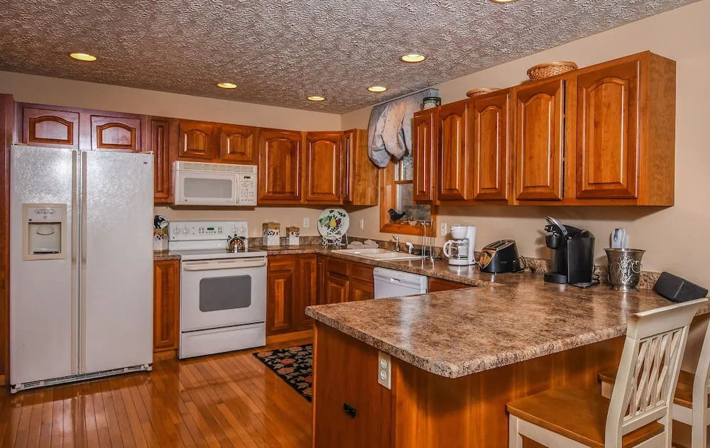 San-Stress 4 Bedroom House