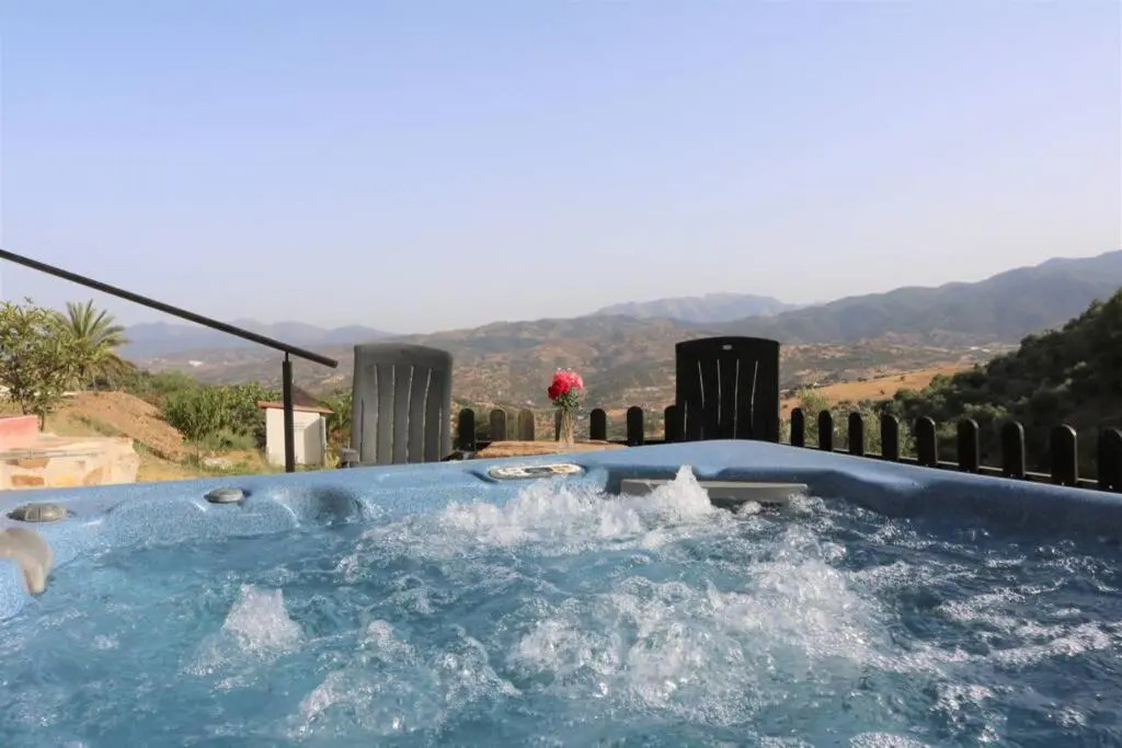 Private chalet MI DUSHI with OPTIONAL private jacuzzi