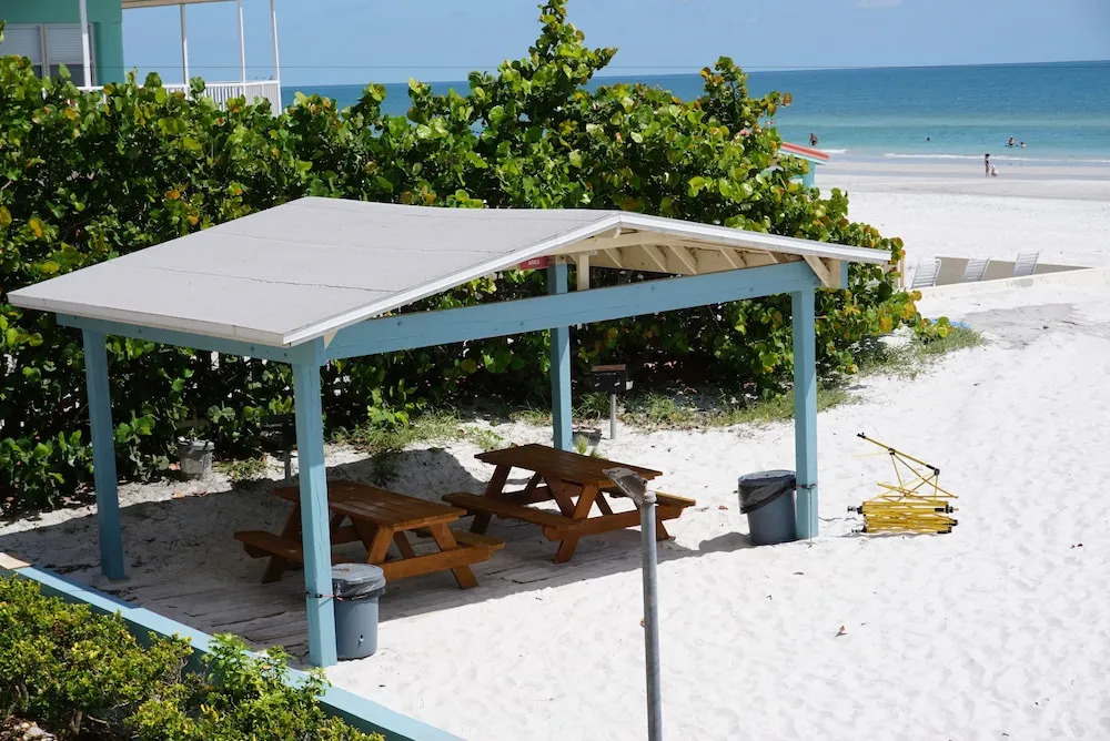 Redington Surf Resort