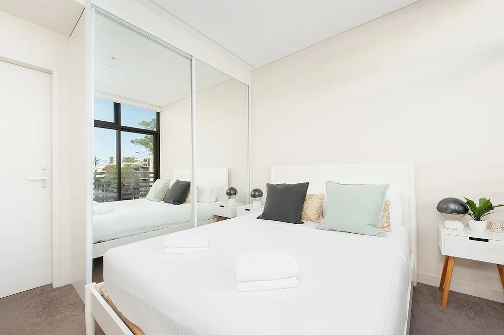 New and Stylish Newtown Pad H391