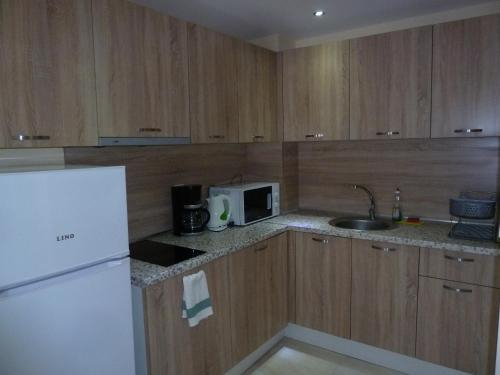 Golden Dunes Primorsko Apartments