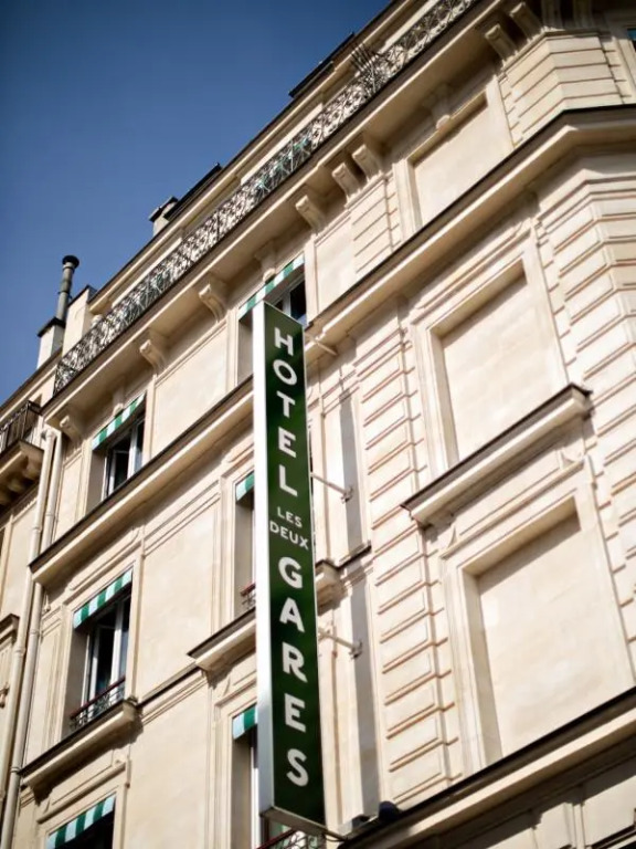 Hôtel Les Deux Gares & Spa