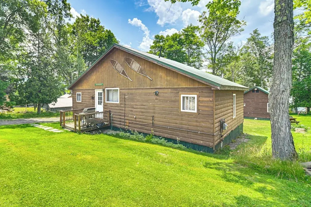Rustic Cabin Retreat on Rangeley Lake!